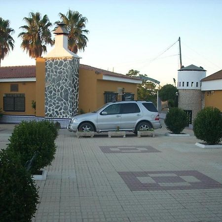 Hostal Don Diego San Juan Del Puerto Luaran gambar