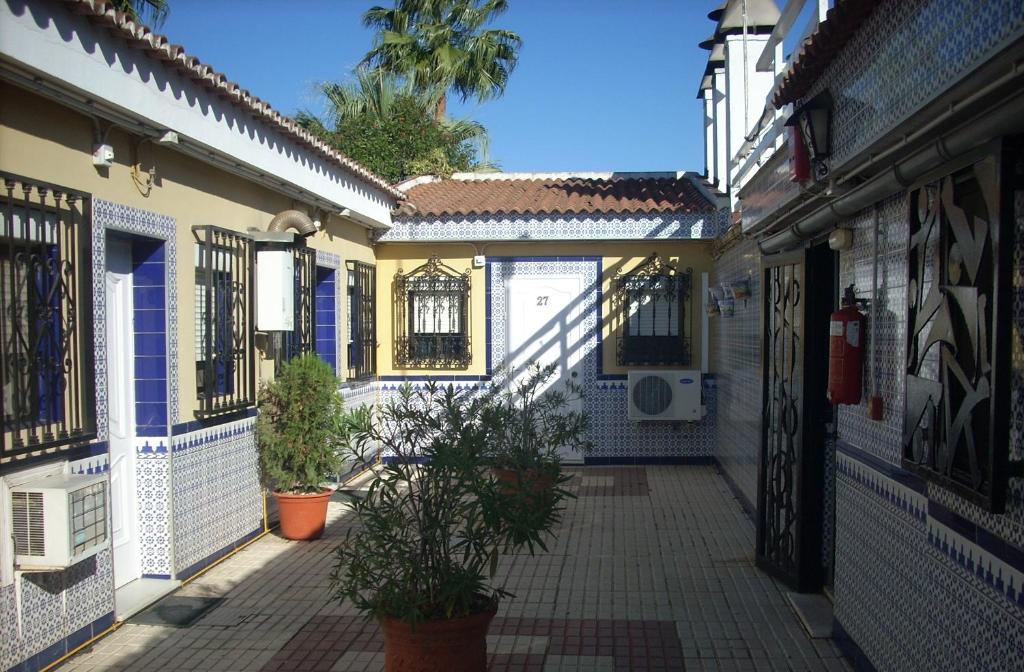 Hostal Don Diego San Juan Del Puerto Luaran gambar