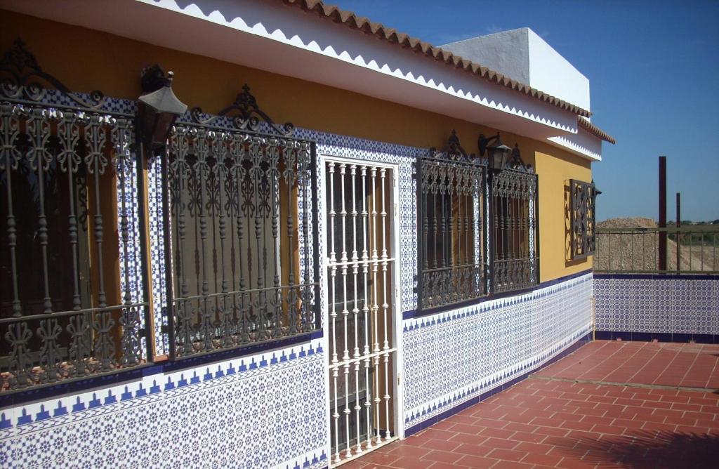Hostal Don Diego San Juan Del Puerto Luaran gambar