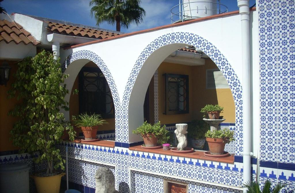 Hostal Don Diego San Juan Del Puerto Luaran gambar